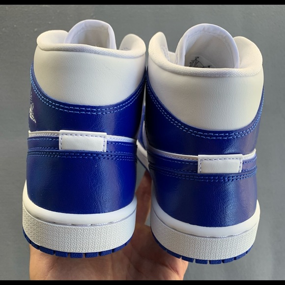 Jordan 1 Mid ❌SOLD🎁 - Picture 8 of 10